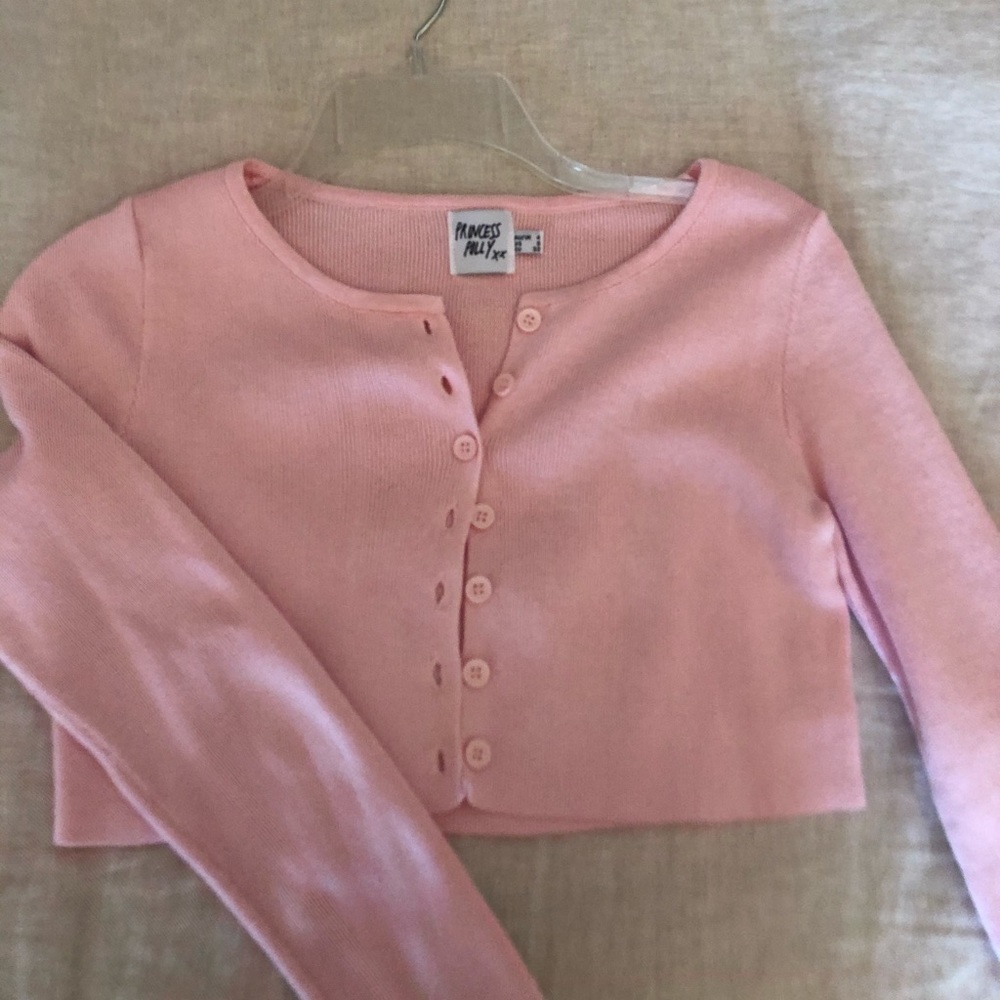 Princess Polly pink cropped button down - Picture 2 of 3